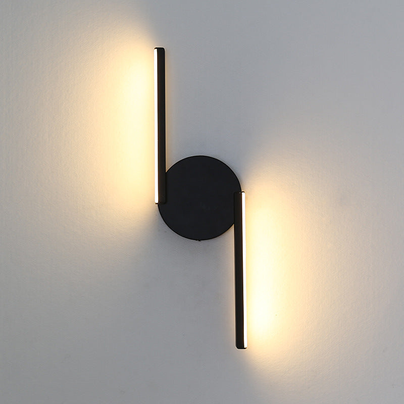 Curved Wall Lamp